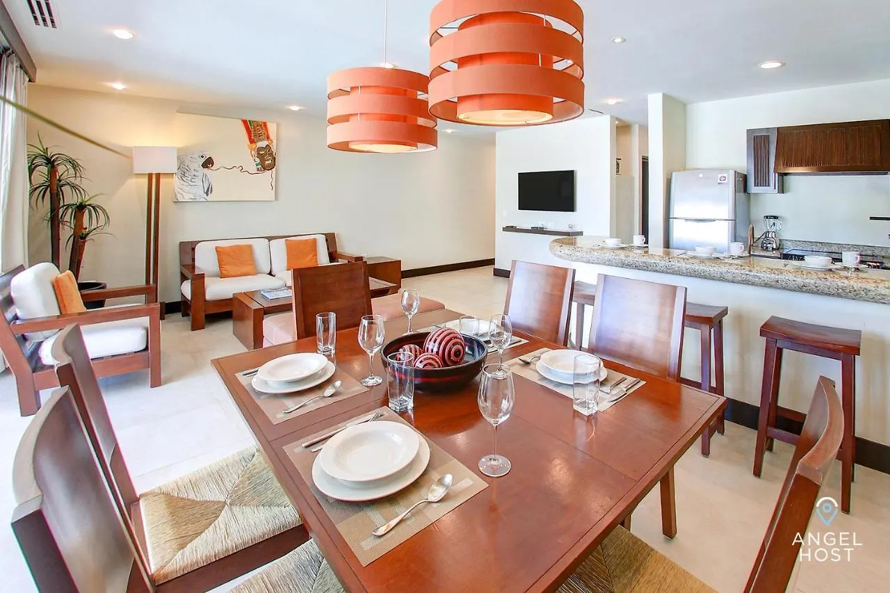 Fabulous Playa Getaway At 38Th And Beach Plus 2 Pools Onsite Playa del Carmen Lejlighed